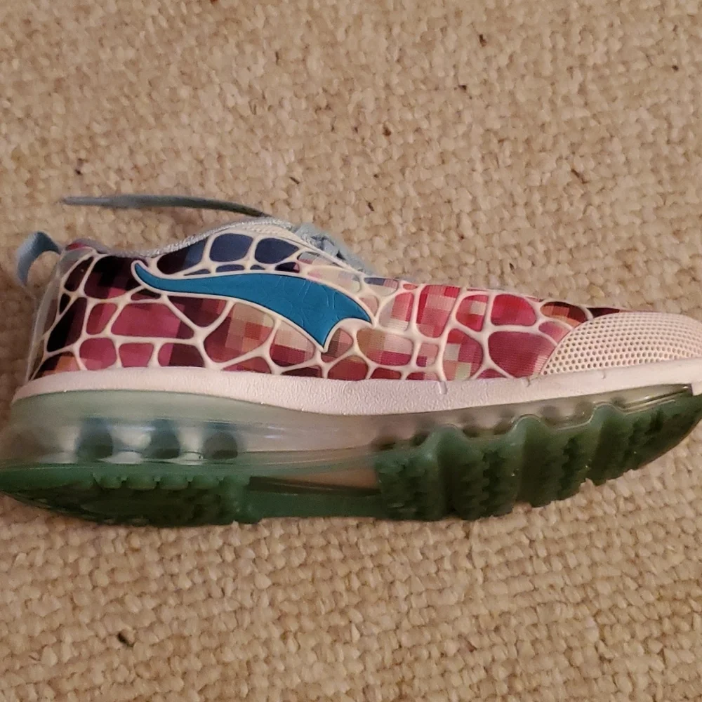 Women's One Mix Sneakers - Picture 8 of 14